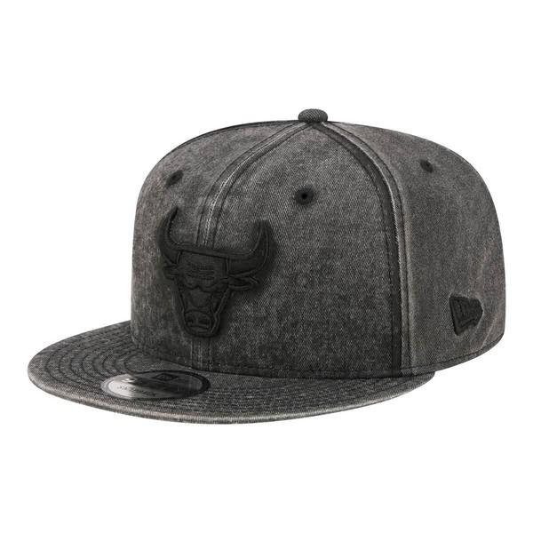 ニューエラ メンズ アクセサリー 帽子 Mens New Era Black Chicago Bulls Washed Tonal 9FIFTY Snapback Hat Black ブラック