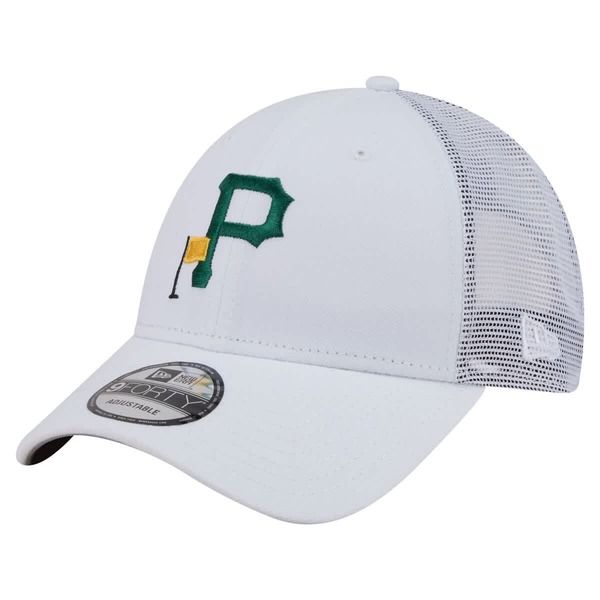 ニューエラ メンズ アクセサリー 帽子 Mens New Era White Pittsburgh Pirates Flag 9FORTY Trucker Adjustable Hat White ホ