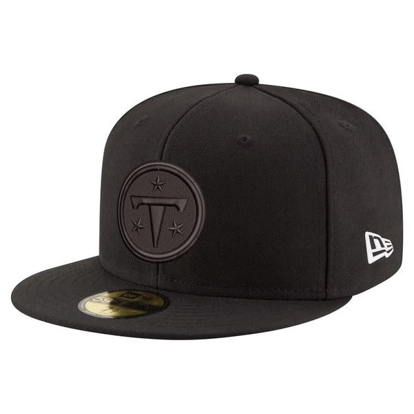ニューエラ メンズ アクセサリー 帽子 Mens New Era Black Tennessee Titans Black on Black 59FIFTY Fitted Hat Black ブラック
