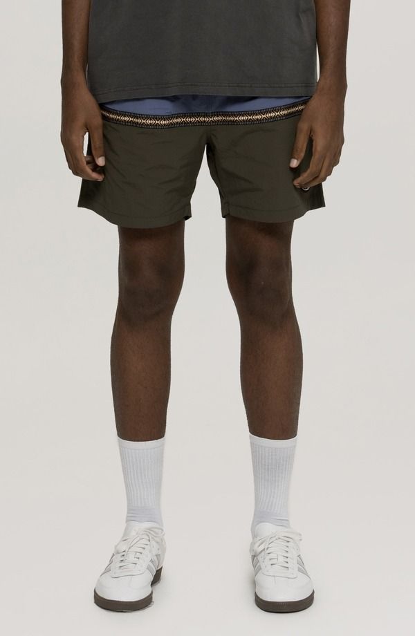 マウイアンドサン メンズ 水着 ハーフパンツ・ショーツ ナイロン カラーブロック Maui Sons Granite Colorblock Nylon Swim Trunks Thyme