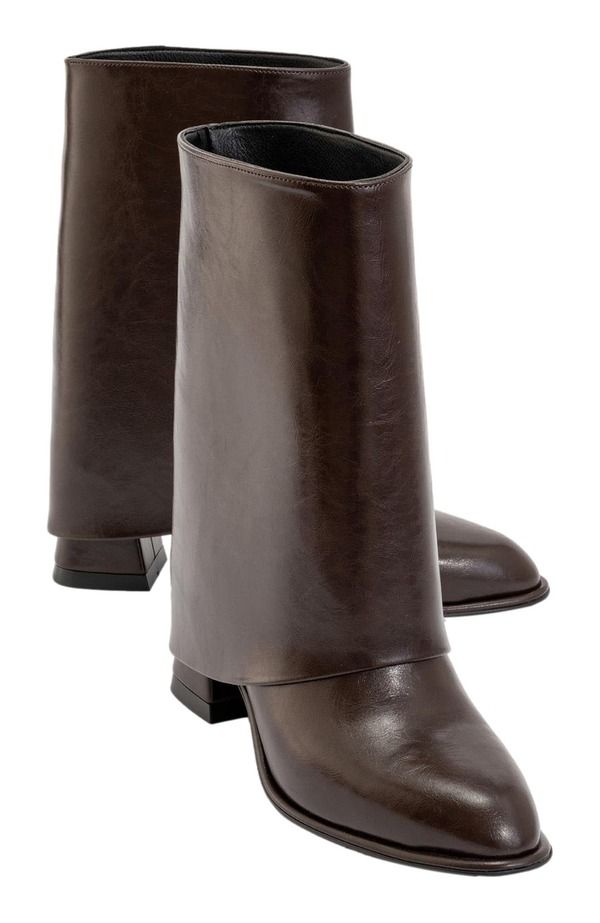 プロローグシューズ レディース ブーツ・レインブーツ ヒール Prologue Shoes Ellas Chunky Heel Boot Brown Faux Leather ブラウン