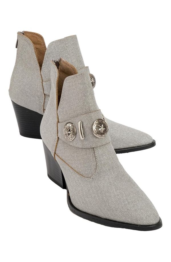 プロローグシューズ レディース ブーツ・レインブーツ ヒール Prologue Shoes Kenda Buckle Block Heel Boot Silver Glitter Faux Leath