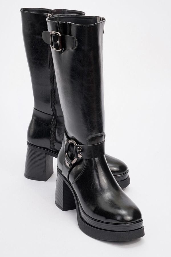 プロローグシューズ レディース ブーツ・レインブーツ ヒール Prologue Shoes Rock Buckle Zip Block Heel Boot Black Faux Leather ブラッ