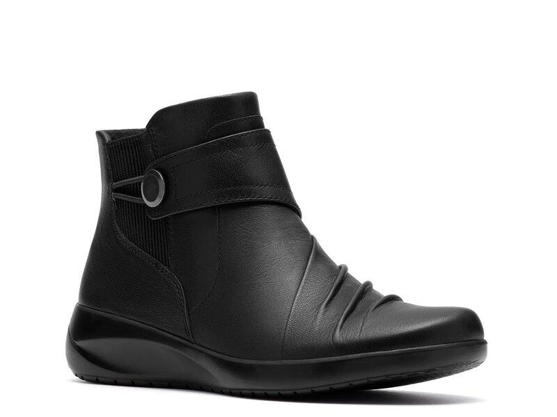 クラークス レディース シューズ ブーツ・レインブーツ Clarks Kaetlyn Sara Bootie Black Leather ブラック