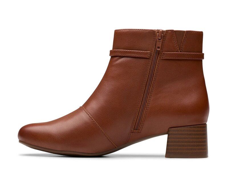 クラークス レディース シューズ ブーツ・レインブーツ Clarks Iridessa Air Bootie Dark Tan Leather タン