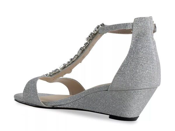 ベンジャミンウォーク レディース シューズ サンダル Touch Ups by Benjamin Walk Beatrix Wedge Sandal Silver Metallic シルバー