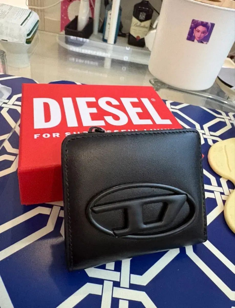 DIESEL ホーリー-D バイ ポール DIESEL 二つ折り財布 - ブラック 新品
