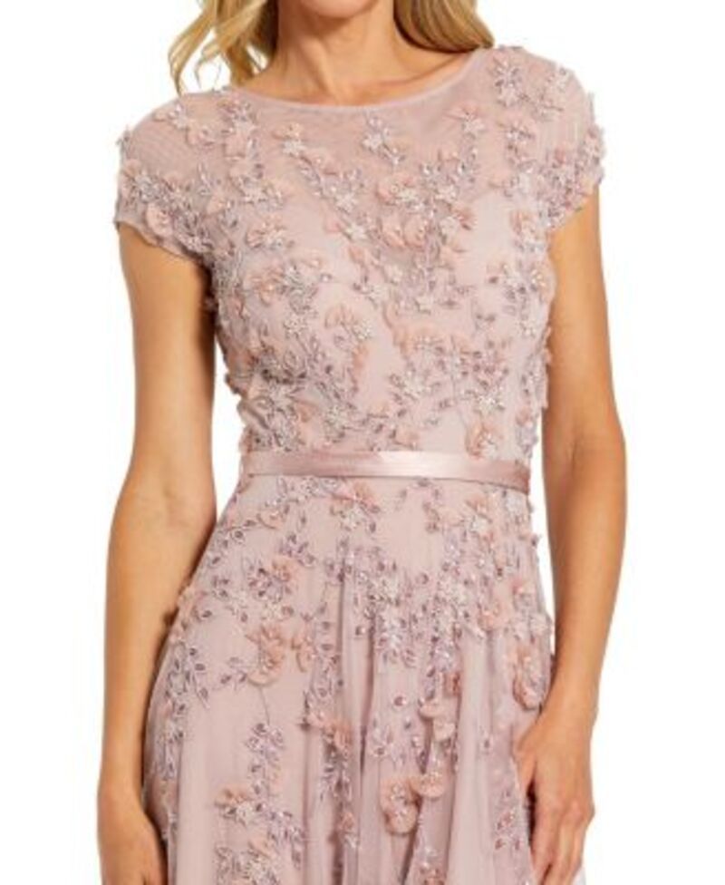 マックダガル レディース トップス ワンピース フラワー柄 プチ キャップ フラワー Mac Duggal Petite Pink Floral Embellished Cap Sleeve Gown