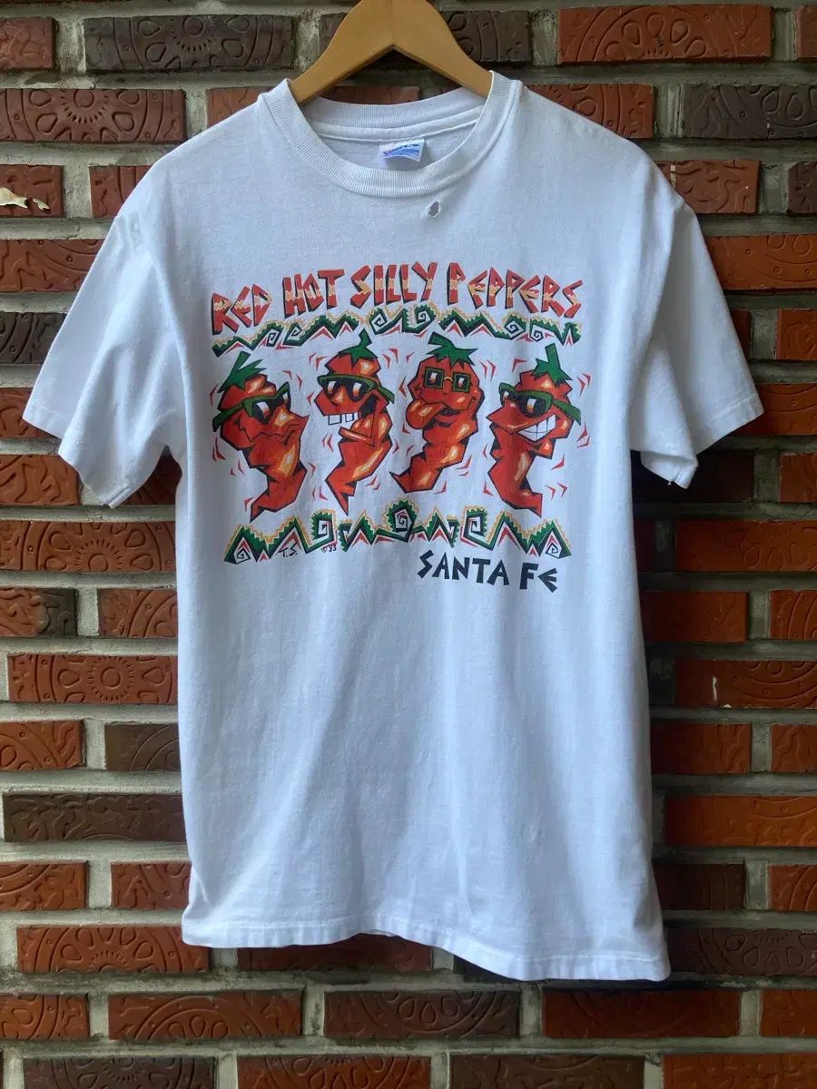 90s RED HOT SILLY PEPPERS Tシャツ