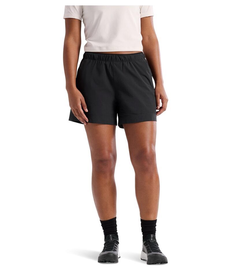 アークテリクス レディース ボトムス ハーフパンツ・ショーツ ショートパンツ Arcteryx Sinsola Shorts 5Wo Black ブラック