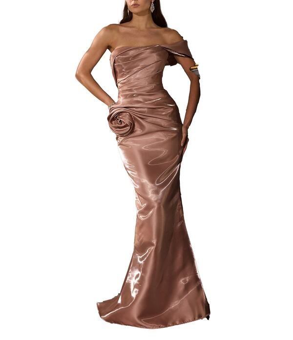 テラニクチュール レディース トップス ワンピース Terani Couture One OffTheShoulder Shimmer Sheath Gown Champagne シャンパン