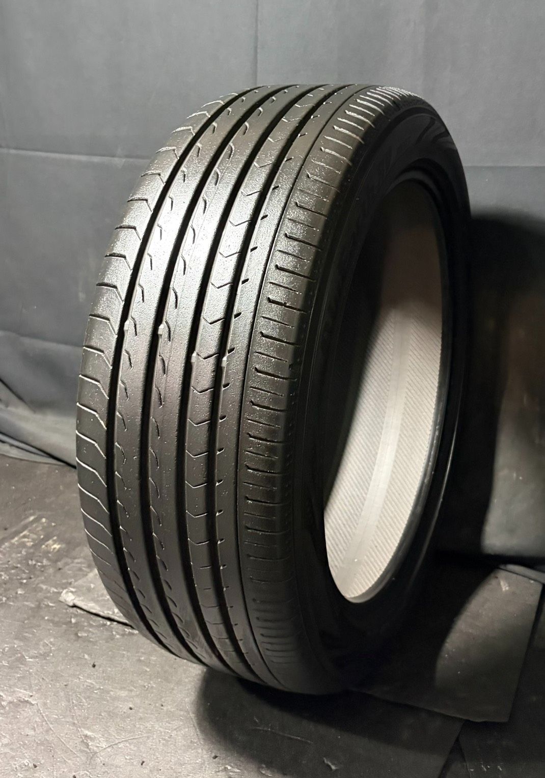 2024年製 約9分山 ヨコハマ　YOKOHAMA ブルーアース　BluEarth RV03 245/45R19 1本 h_2442