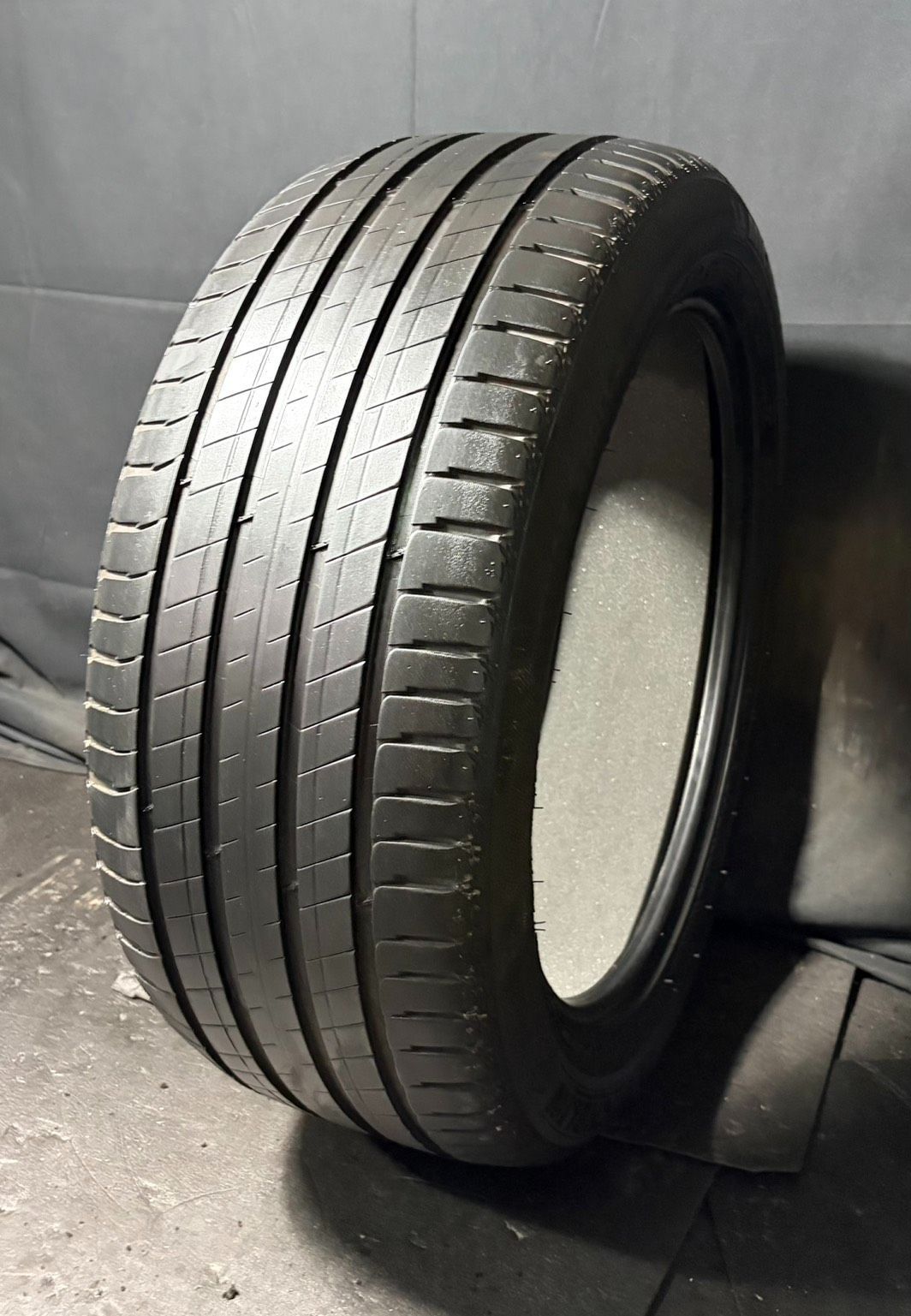 2022年製 約8分山 ミシュラン　MICHELIN ラティチュード　LATITUDE Sport 3 275/40R20 1本 h_2443