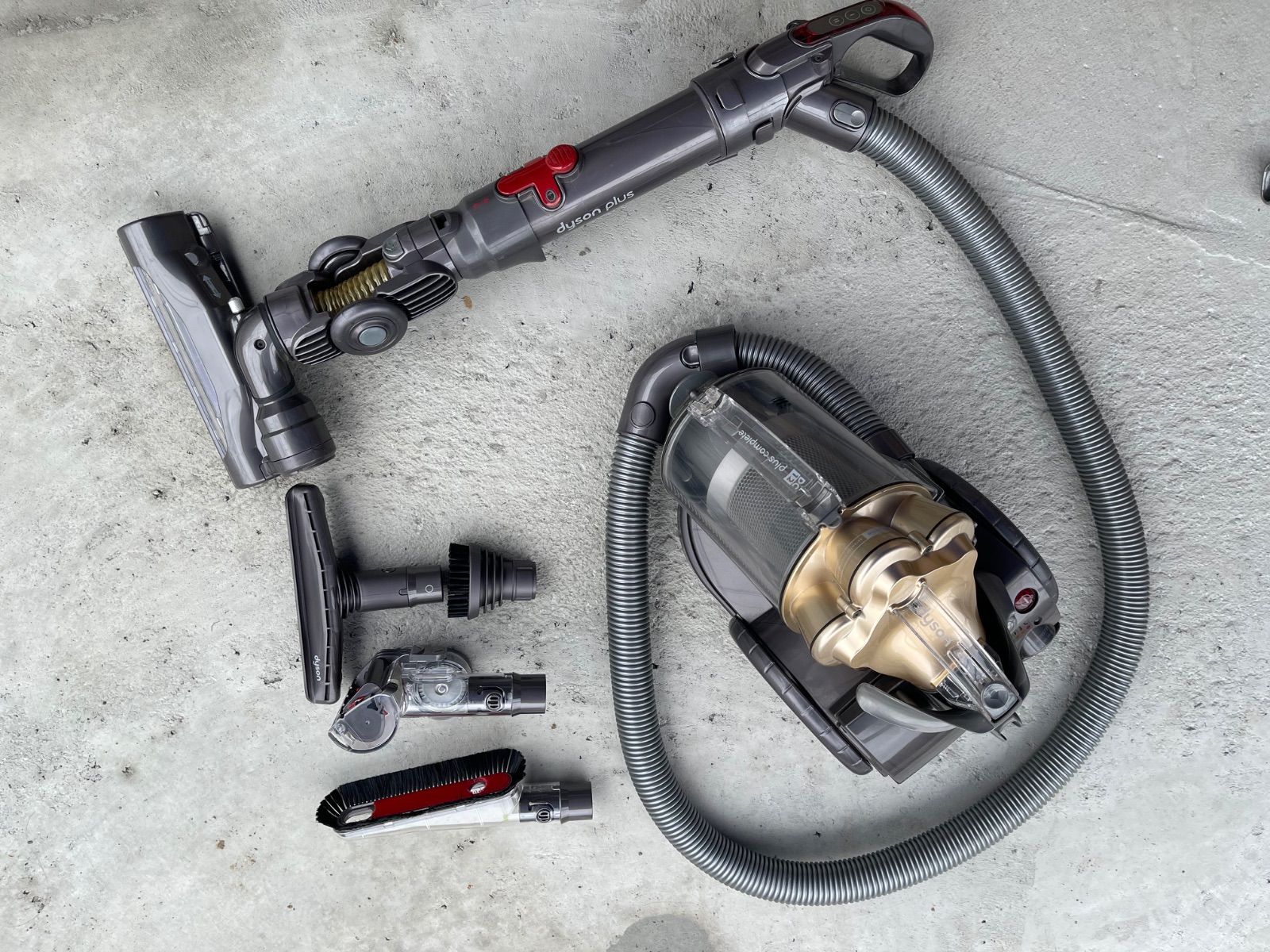 Dyson DC12 サイクロン掃除機 フルセット 動作確認済み 付属品多数