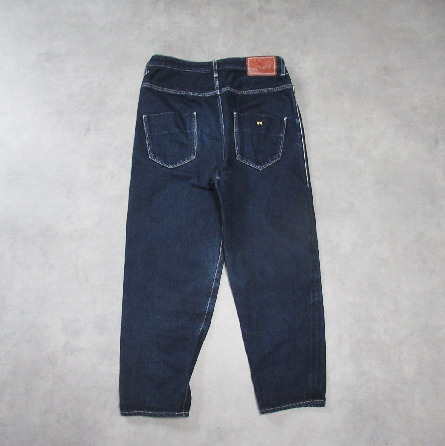 minä perhonen / tapered denim trousers - メルカリ