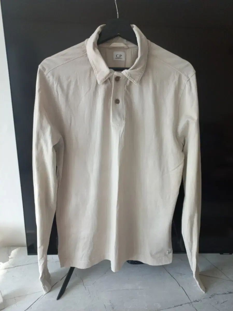 C.P. COMPANY シーピーカンパニー ロングスリーブ ベージュ