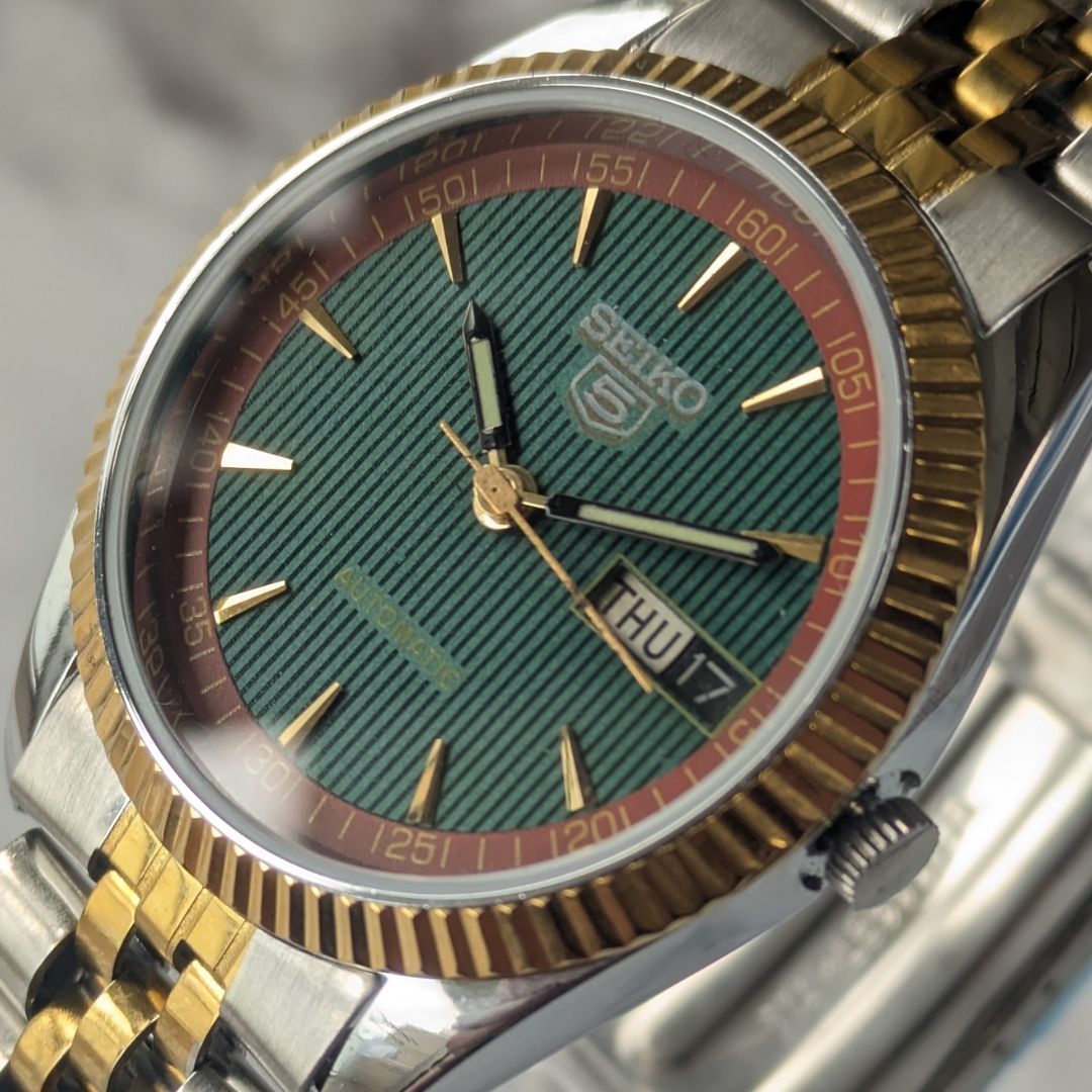 稼働品 SEIKO セイコー5 自動巻き 90s ヴィンテージ 緑文字盤 縦縞