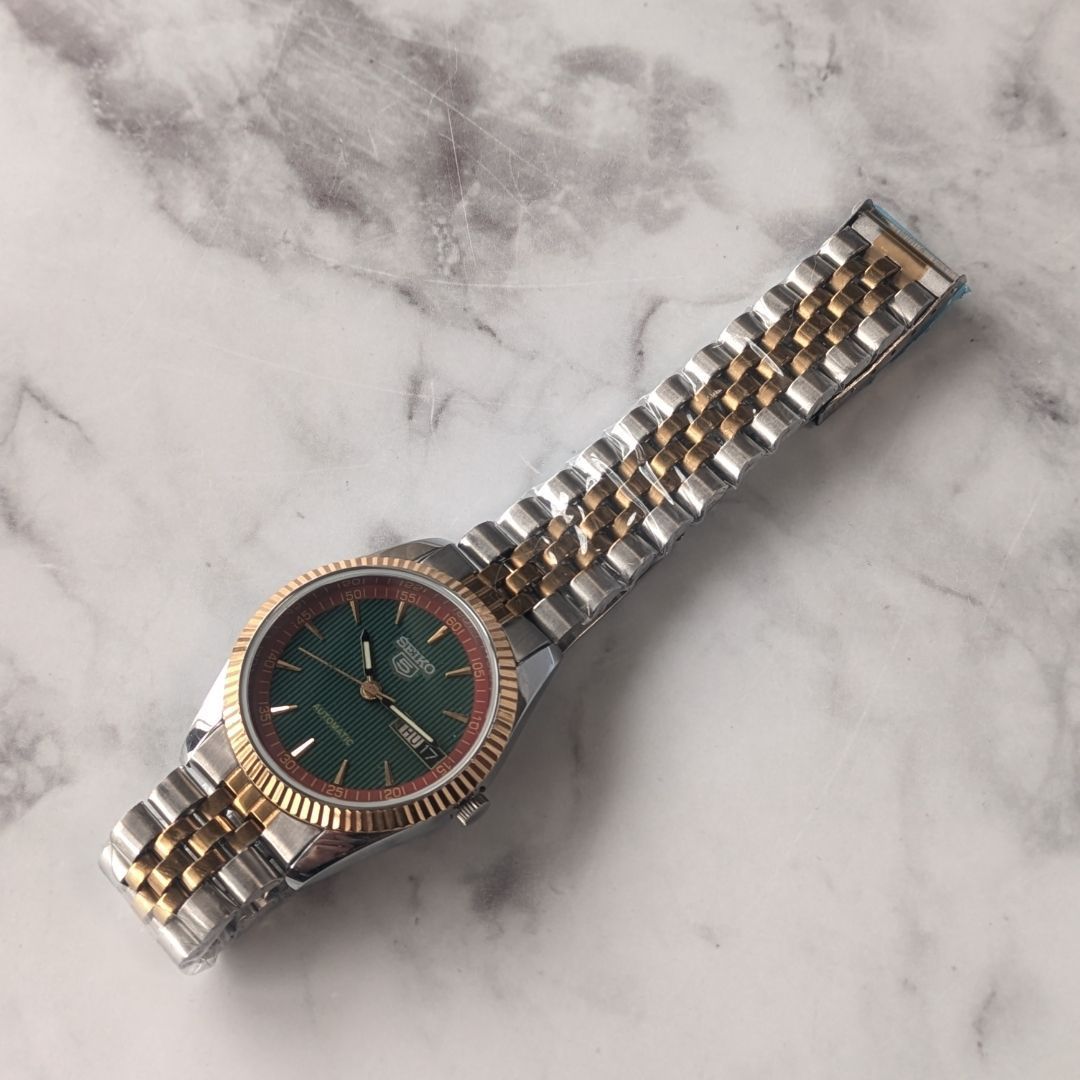稼働品 SEIKO セイコー5 自動巻き 90s ヴィンテージ 緑文字盤 縦縞