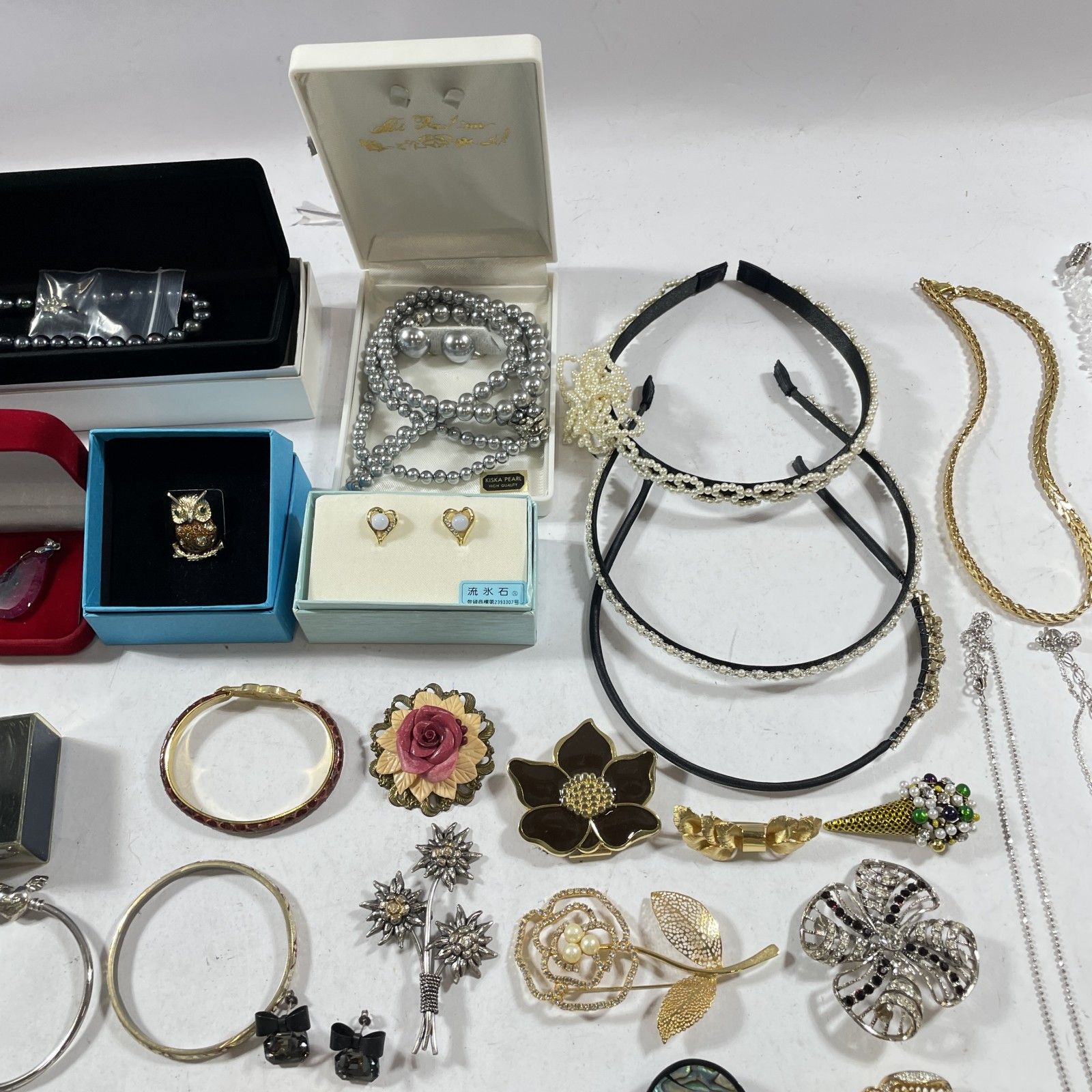 ☆ 希少 アクセサリー ジュエリー 約100個以上 大量 まとめ商品
