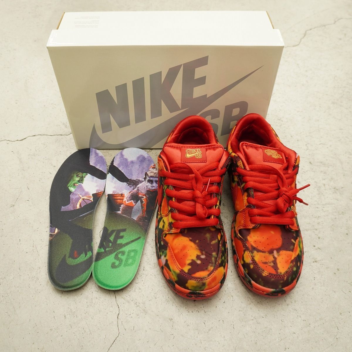 新品 The Wizard of Oz オズの魔法使い × NIKE ナイキ SB DUNK LOW PRO