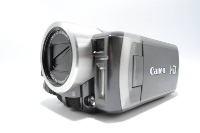 動作品】キヤノン Canon iVIS HF10 HDビデオカメラ 12倍ズーム 付属品