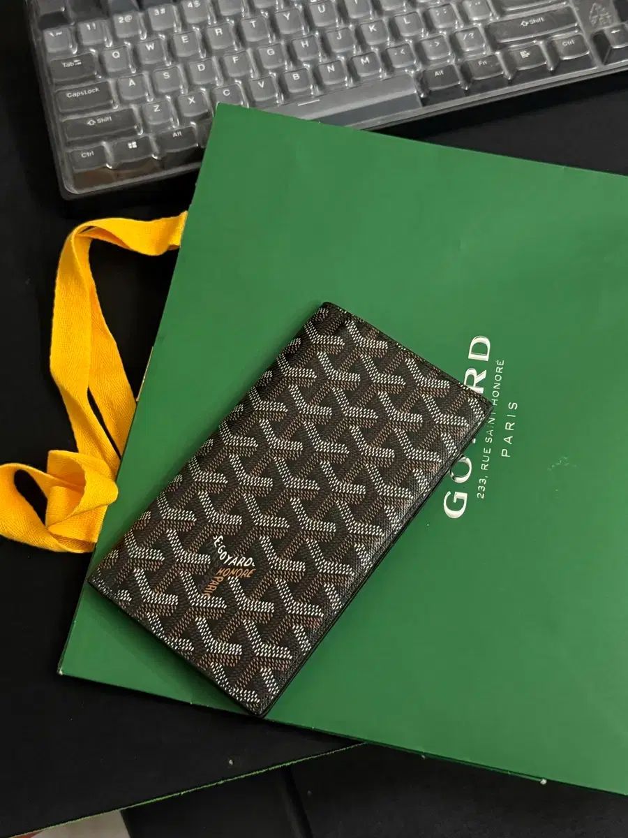 Masion Goyard ゴヤール サンルイ ロシュ 財布 ブラック
