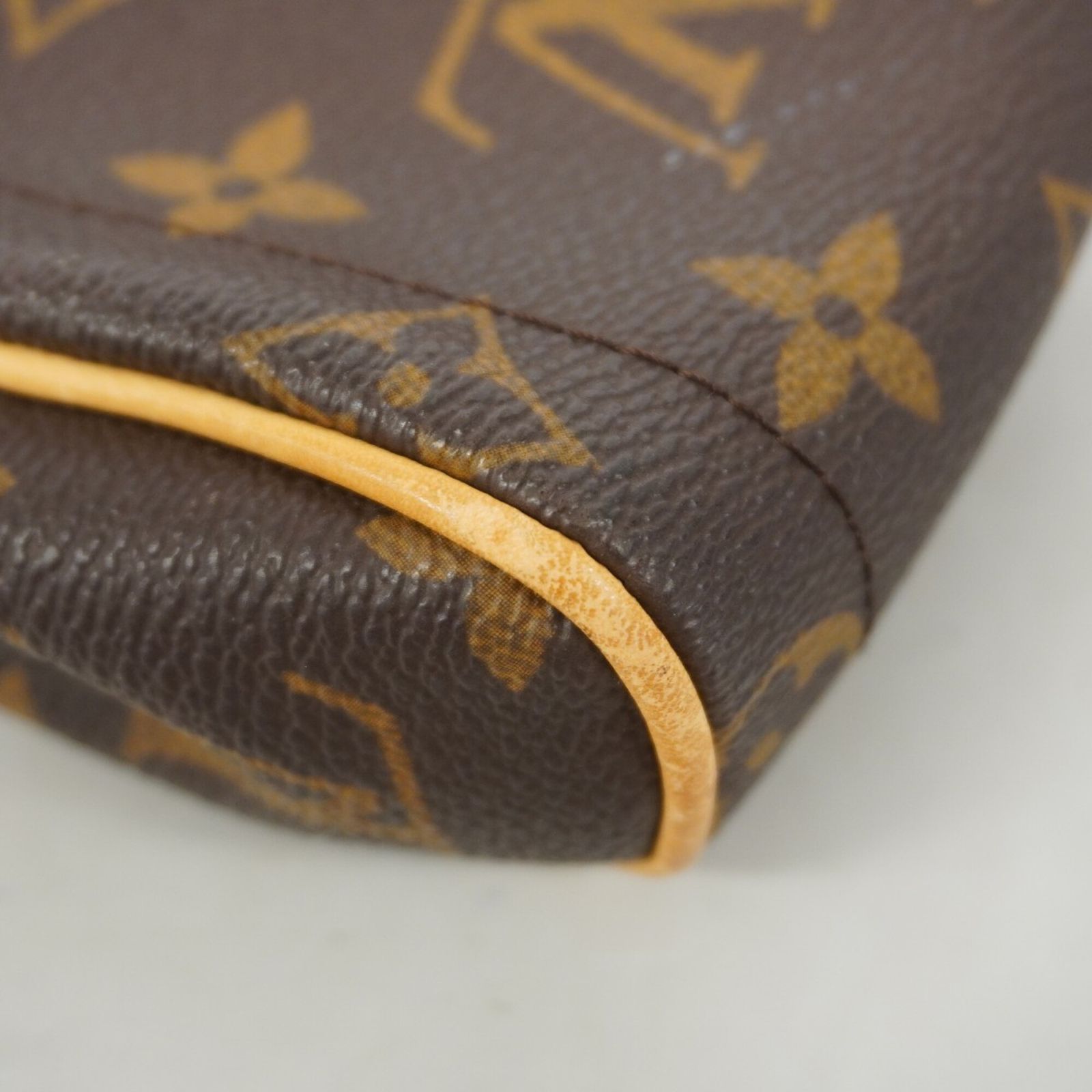 ルイ・ヴィトン(Louis Vuitton) ルイ・ヴィトン ショルダーバッグ モノグラム ポシェットビバリー M40122 ブラウンレディース