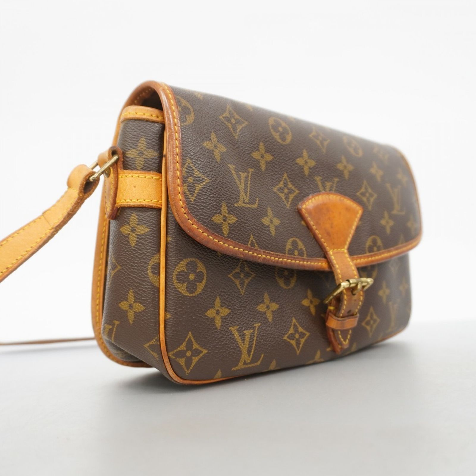 ルイ・ヴィトン(Louis Vuitton) ルイ・ヴィトン ショルダーバッグ モノグラム ソローニュ M42250 ブラウンレディース ルイ・ヴィトン(Louis Vuitton) ルイ・ヴィトン ショルダーバッグ モノグラム ソローニュ M42250 ブラウンレディース