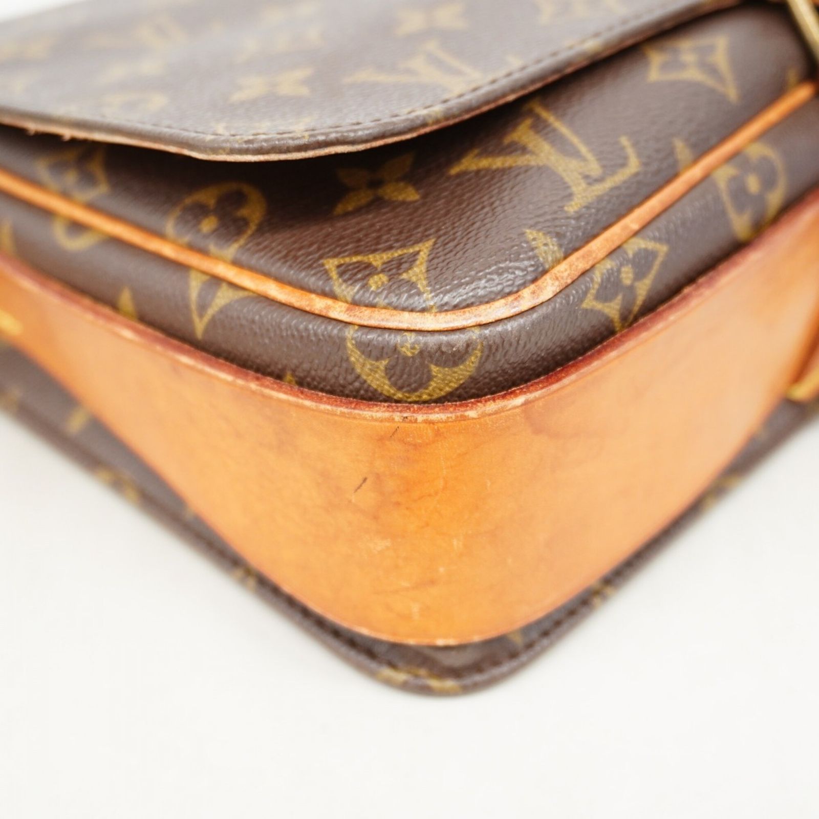 ルイ・ヴィトン(Louis Vuitton) ルイ・ヴィトン ショルダーバッグ モノグラム カルトシエールGM M51252 ブラウンレディース