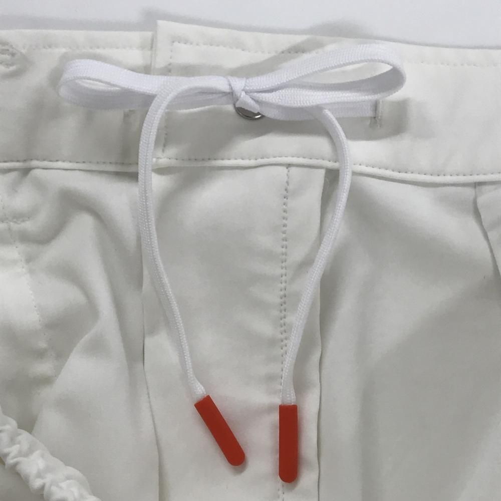 美品】ディセンバーメイ ストレッチパンツ 白×黒 裾黒ライン 後ろ