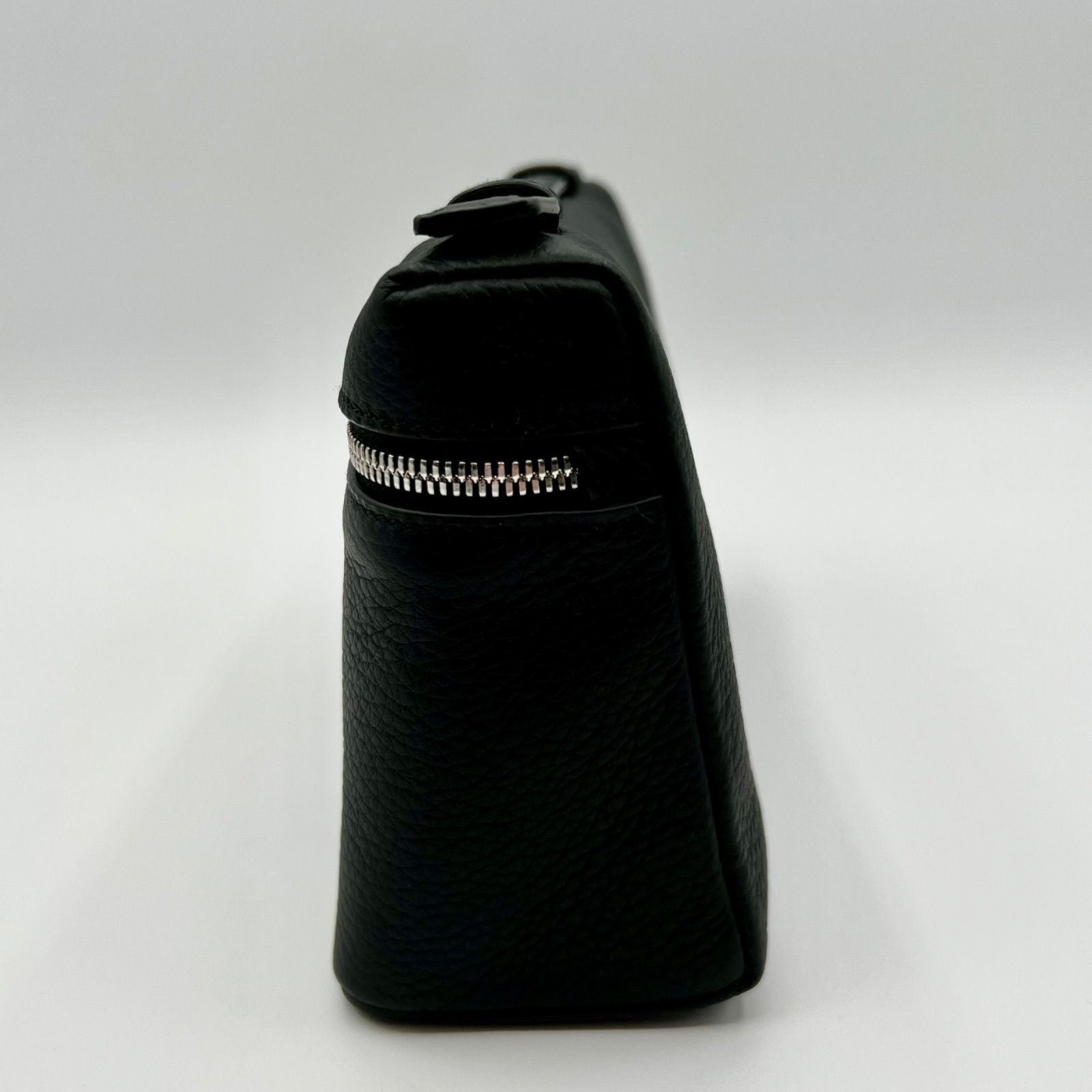 ロロピアーナ エクストラポケット L19 ブラック シルバー金具 未使用品