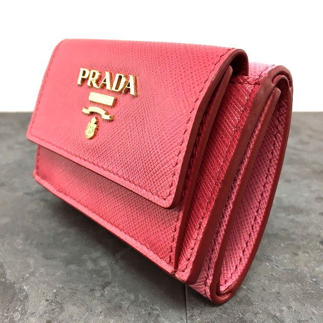 未使用品 PRADA 三つ折り財布 1MH021 サフィアーノ ピンク 190 未使用品 PRADA 三つ折り財布 1MH021 サフィアーノ ピンク 190