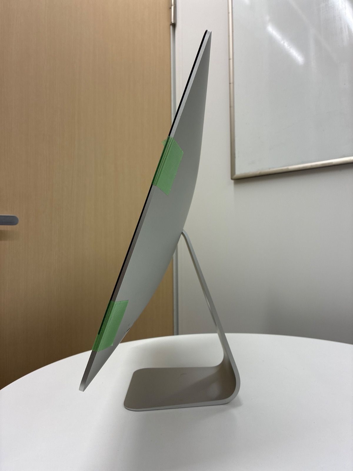 ジャンク Macデスクトップ Apple 全体的に状態が悪い - メルカリ