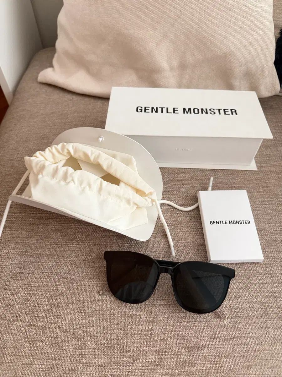 GENTLE MONSTER(ジェントルモンスター) ma mars