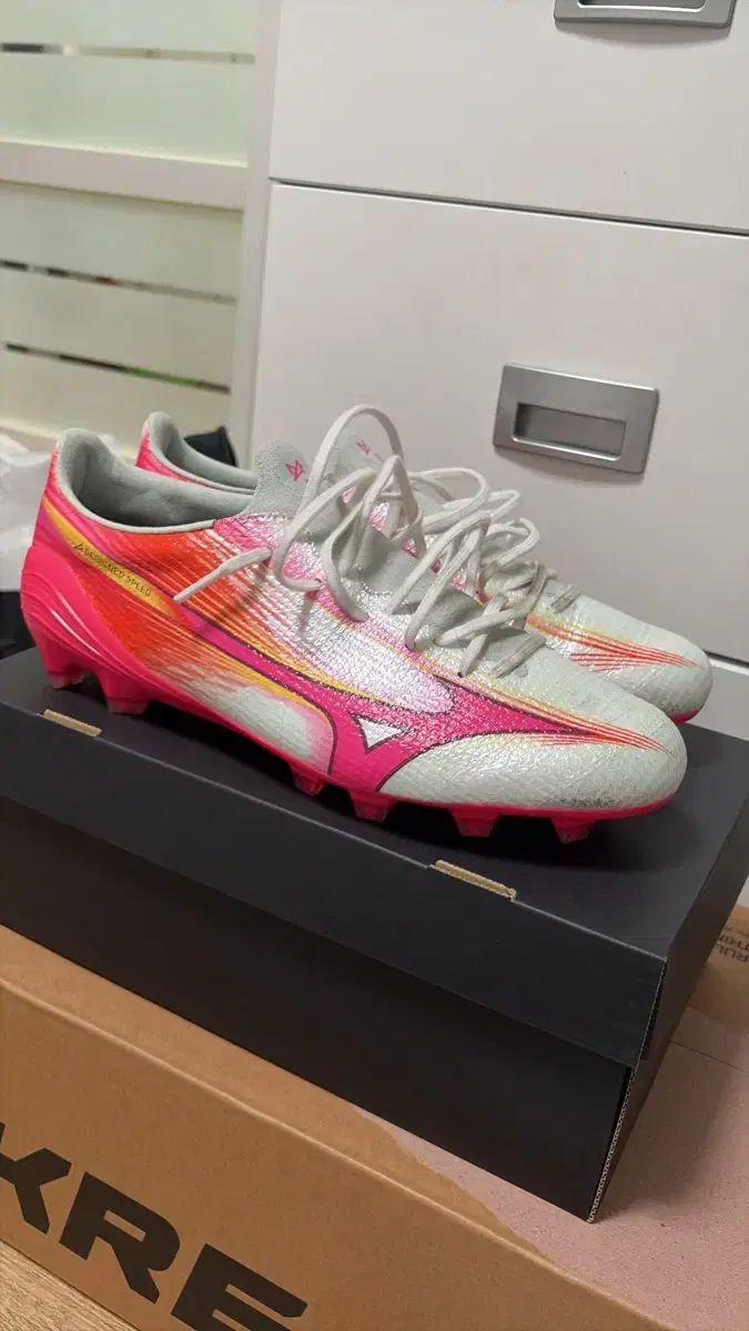 ミズノ アルファ3 ジャパン japan 270 サッカーシューズ 23,736円