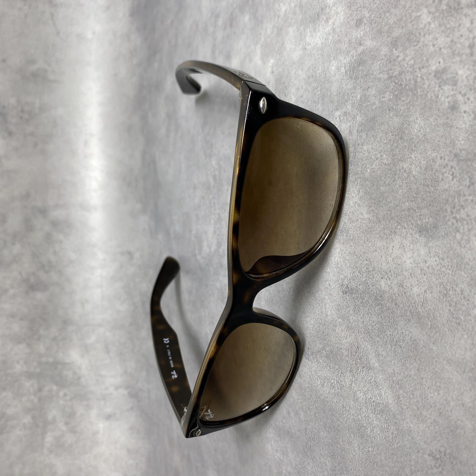 WQ1186●Ray Ban：RB2132-F NEW WAYFARER サングラス ●58□18-140● ライトハバナ べっ甲柄フレーム/ブラウングラデーションレンズ レイバン ニューウェイファーラー