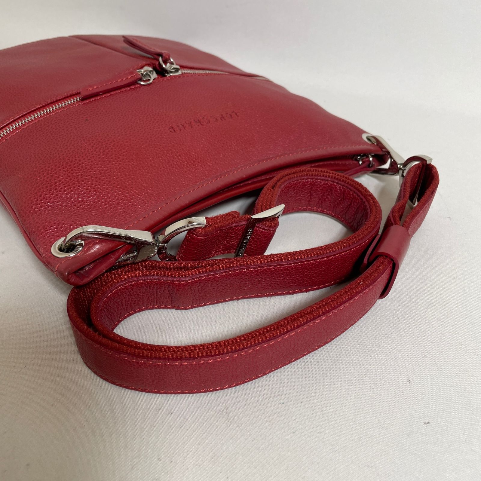 2605-137｜美品｜ロンシャン ショルダーバッグ レザー レッド - メルカリ
