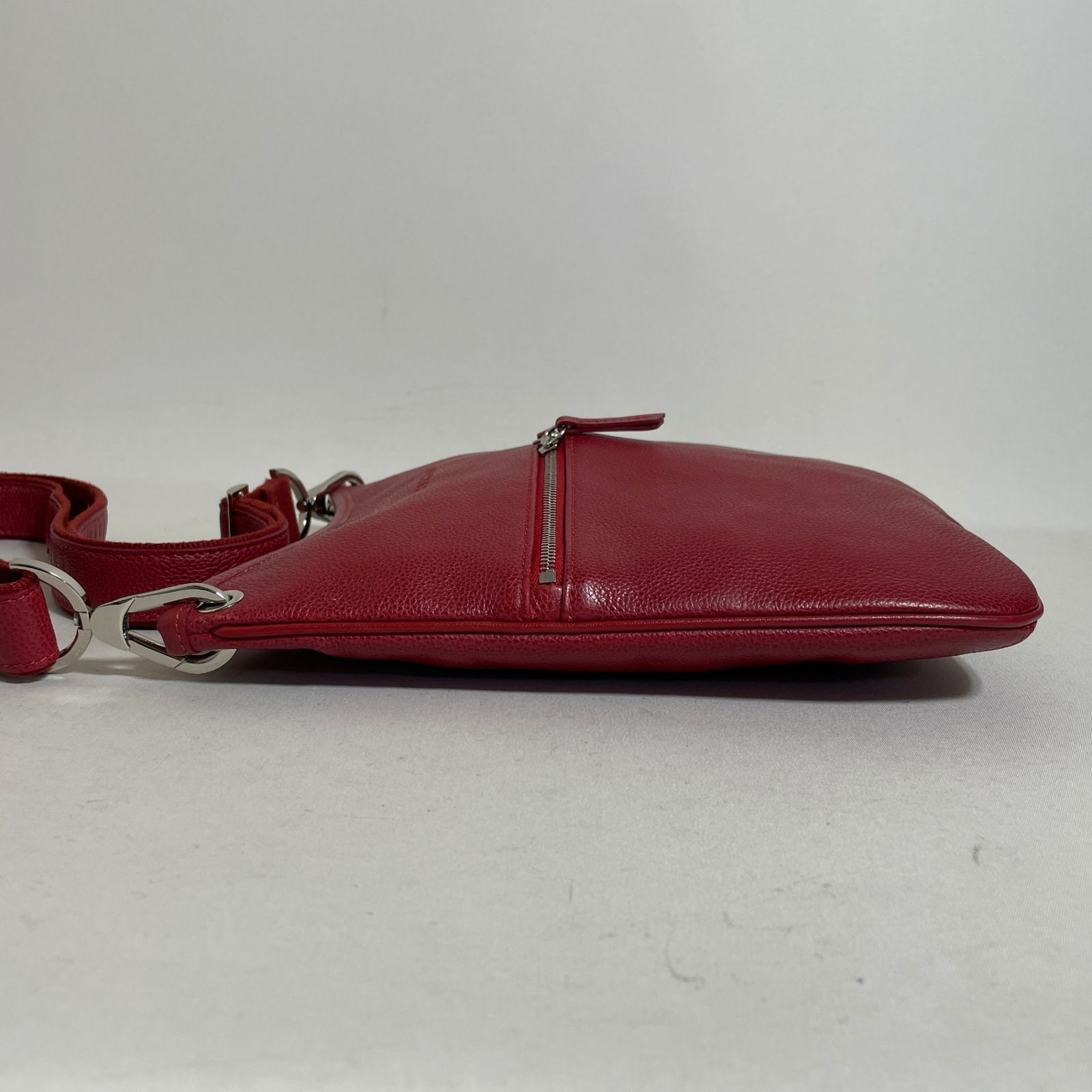 2605-137｜美品｜ロンシャン ショルダーバッグ レザー レッド - メルカリ