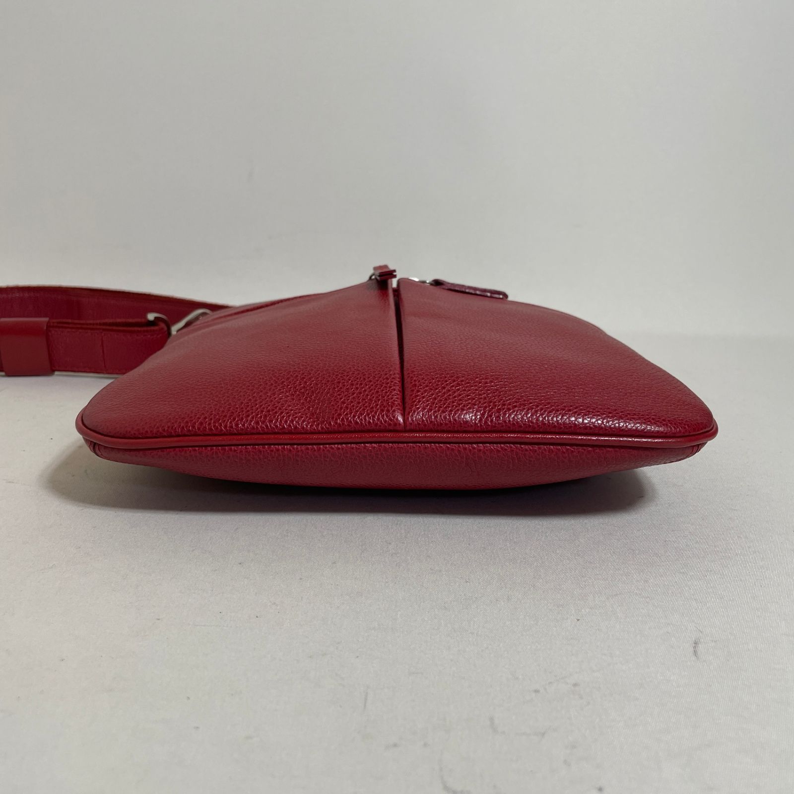 2605-137｜美品｜ロンシャン ショルダーバッグ レザー レッド - メルカリ