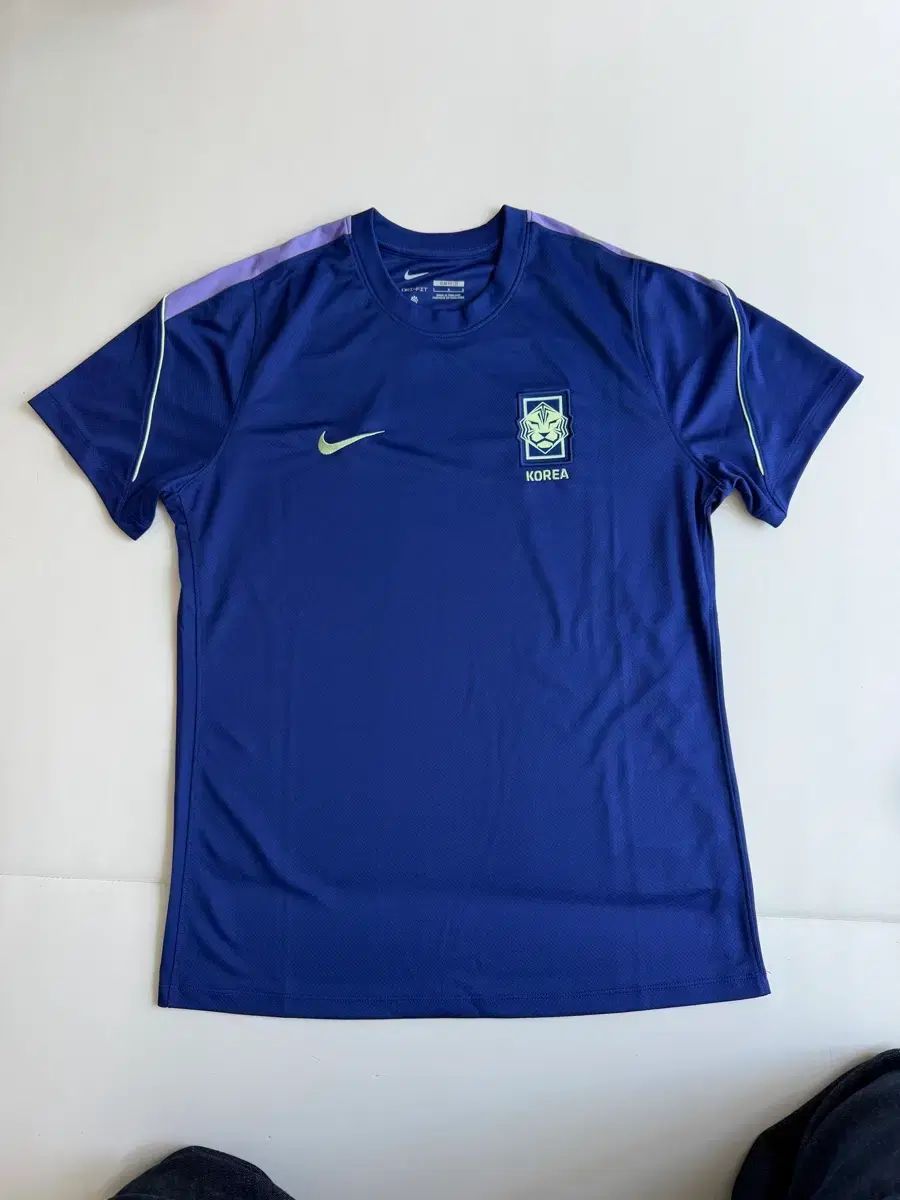 NIKE 韓国 ストライク サッカー 半袖 Tシャツ L(105)