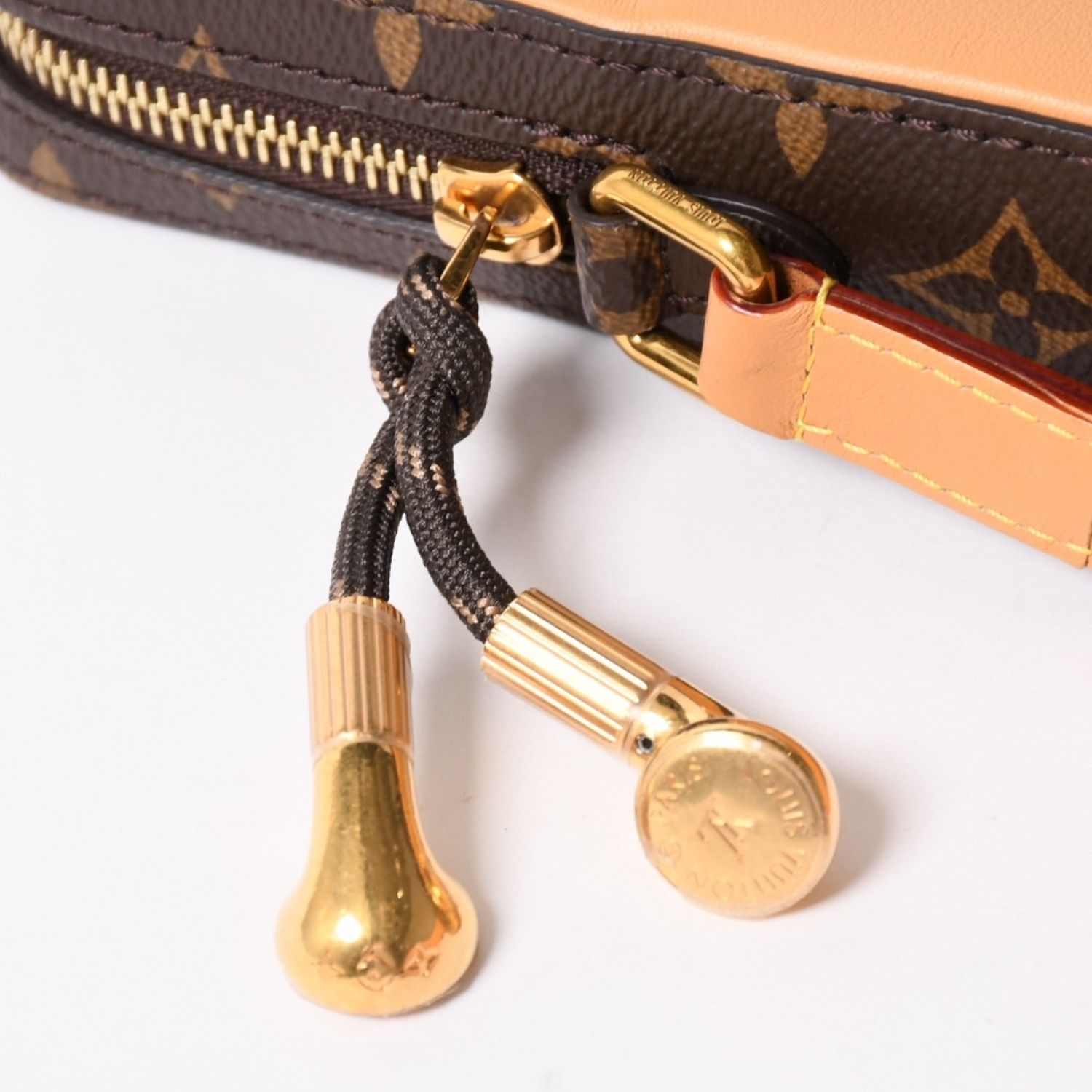 極美品 LOUIS VUITTON ルイヴィトン ミュージック プレイヤー 