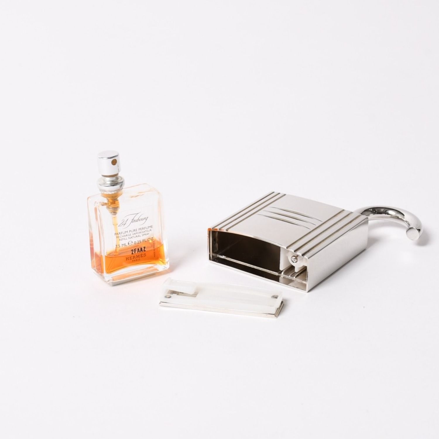 極美品 HERMES エルメス カデナモチーフ パフェボトル シルバー 香水 