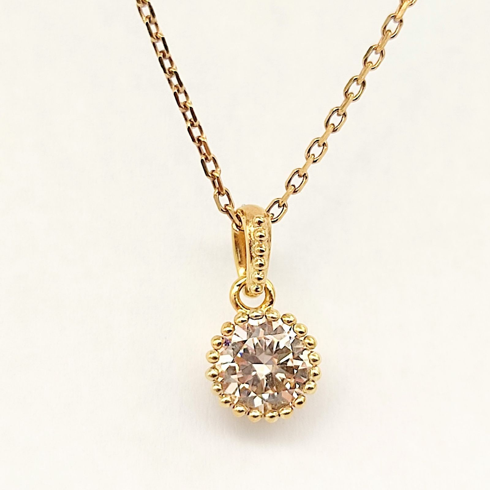 ete エテ　キュービックジルコニア　ネックレス　ゴールド 美品】ete エテ キュービックジルコニアネックレス ゴールドカラー