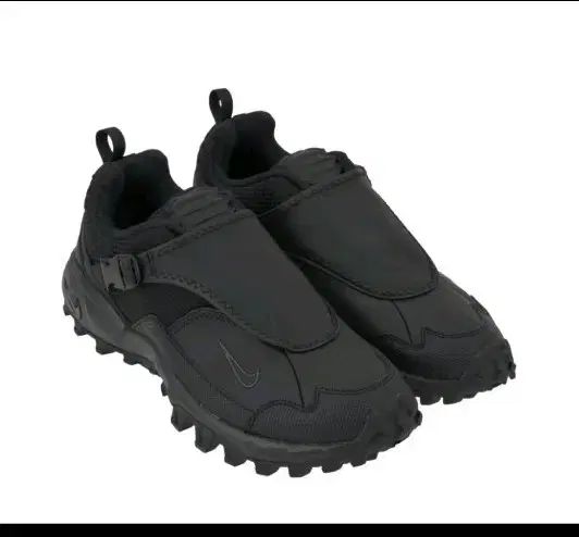 ナイキ ACG パサード ブラック 285 10,145円