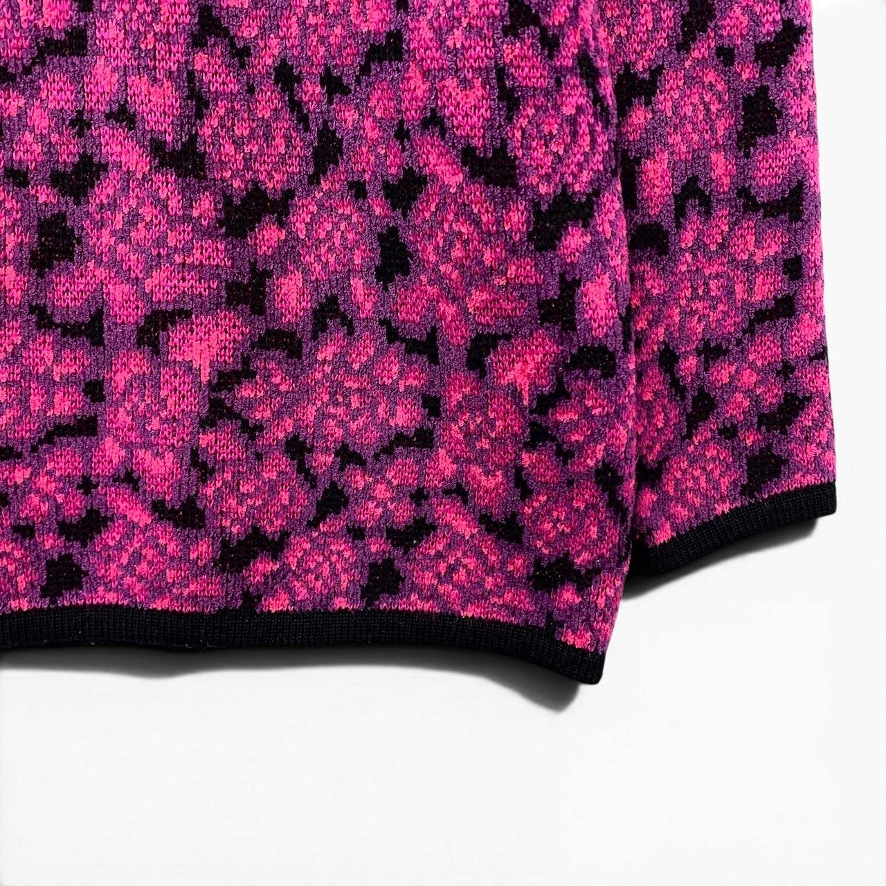 82f28 YVES SAINT LAURENT イヴサンローラン クルーネック ニット 