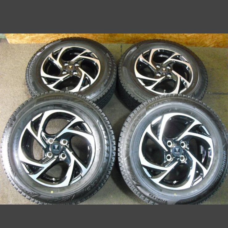 T-2207)本州送料無料 超バリ山 23年製 VRX3 175/70R14 ヤリス ヤリス