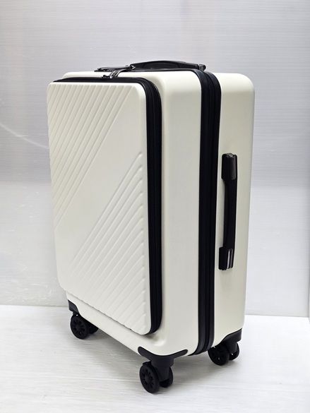 【中古品】 キャリーケース 多機能 フロントオープン ダイヤルロック TSAロック 8輪 双輪 軽量 Mサイズ 3～5泊程度 ホワイト ○YR-20117○