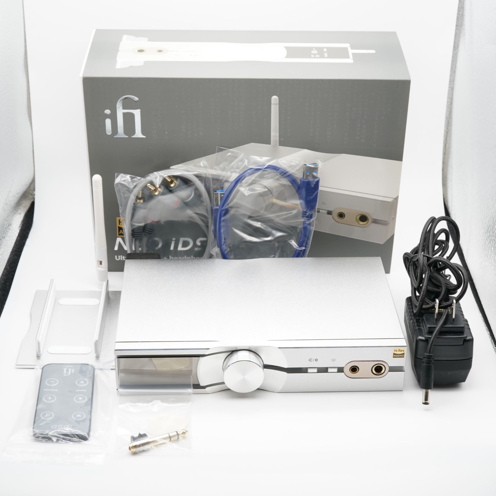 ほぼ新品 iFi audio アイファイオーディオ NEO iDSD あると嬉しい元箱・取説・付属品完備！
