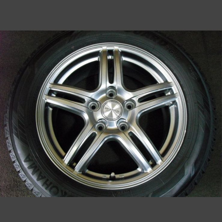 T-2211)本州送料無料 バリ山 205/60R16 iG60 24年製 80ノア