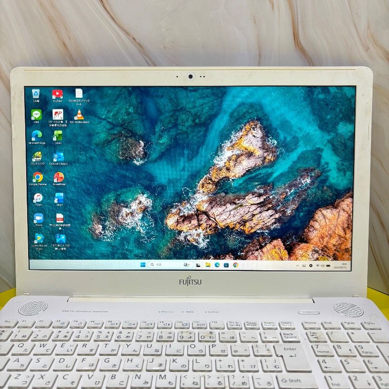 Win11 LIFEBOOK Office メモリ8GB 新品SSD240GB 美品LIFEBOOK Corei7 Win11 Office付 SSD240GB - メルカリ